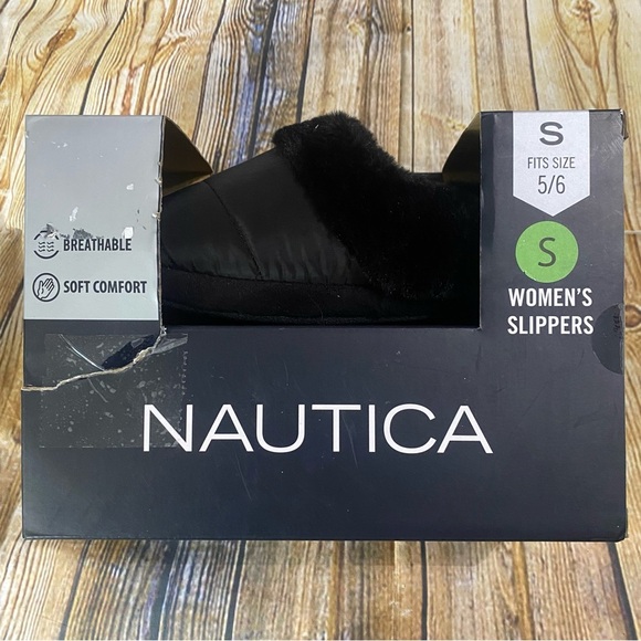NIB Nautica Alivea Black Slip On Slippers Size 5/6 - Picture 1 of 3